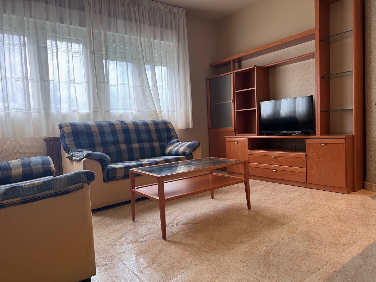 Alquiler de Apartamentos en Camping Os Delfins Carballo