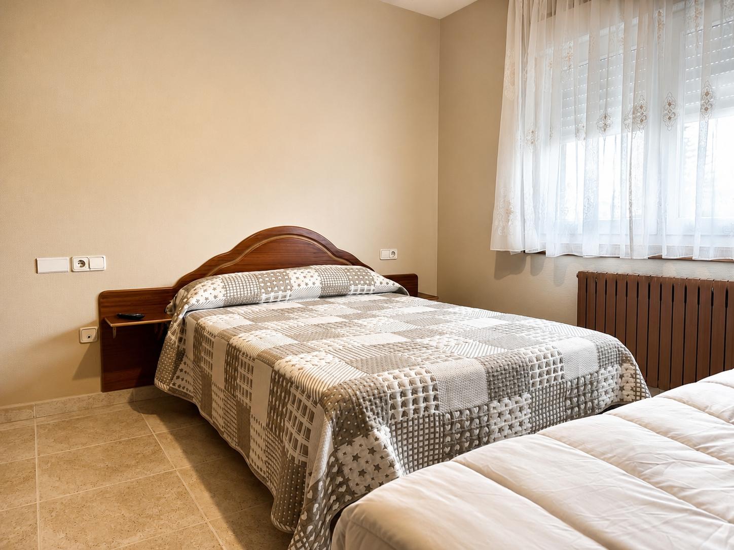 Habitación nº5 Camping Os Delfins